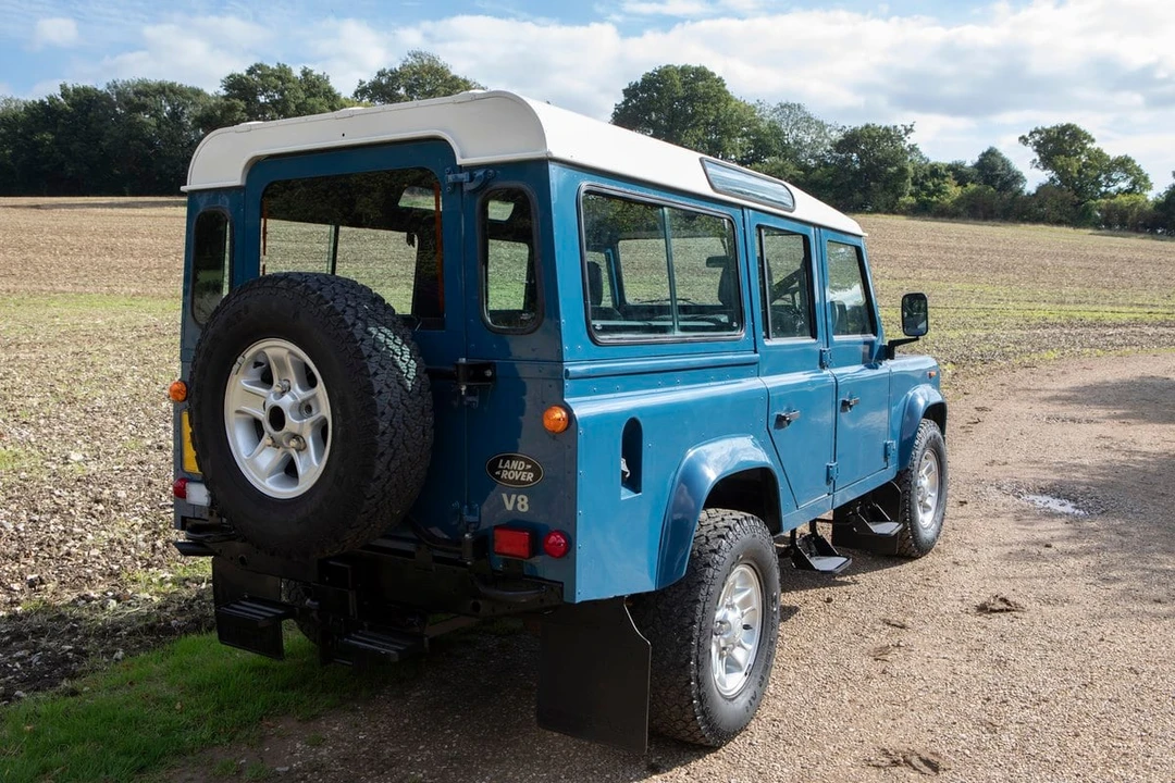 1987 Land Rover Defender 110 - Image 13 of 30