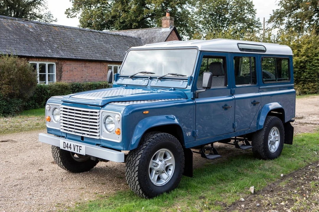 1987 Land Rover Defender 110 - Image 7 of 30