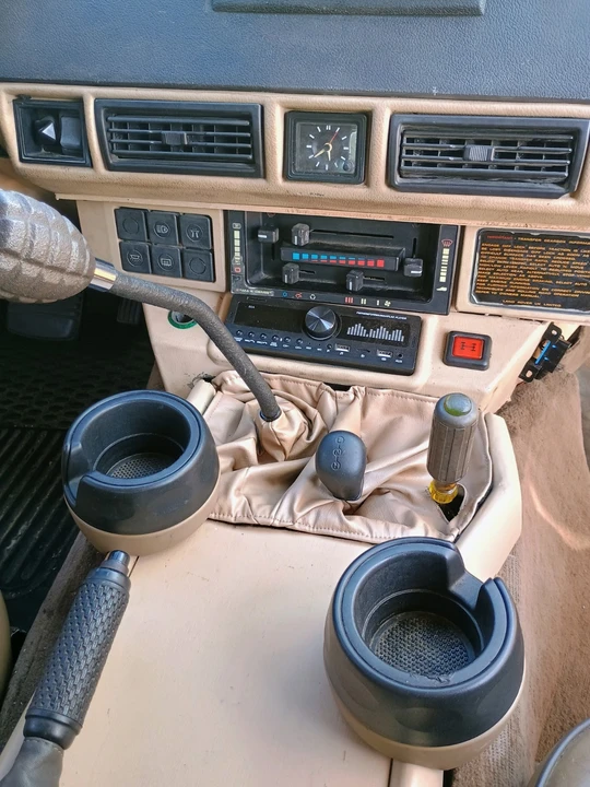 1987 Land Rover Range Rover Classic - Image 9 of 21