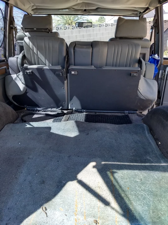 1987 Land Rover Range Rover Classic - Image 15 of 16