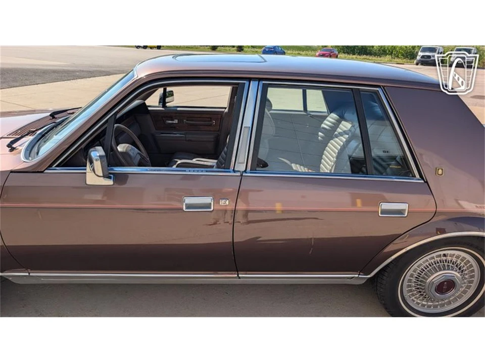 1987 Lincoln Continental 7th Gen - Image 29 of 31