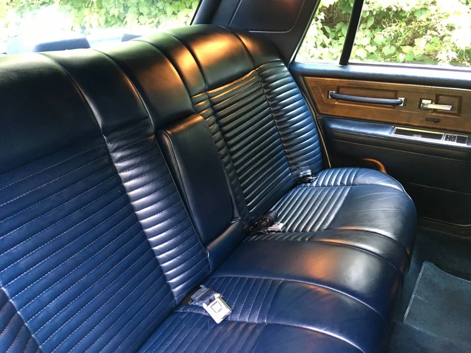 1987 Lincoln Continental 7th Gen - Image 8 of 11