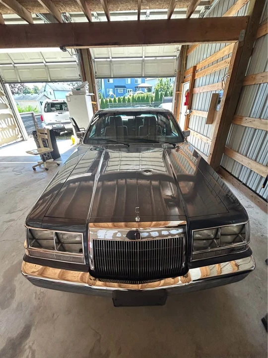 1987 Lincoln Continental 7th Gen - Image 3 of 20