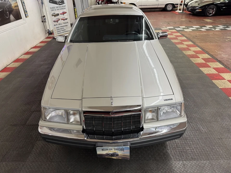 1987 Lincoln Continental Mark VII - Image 5 of 21