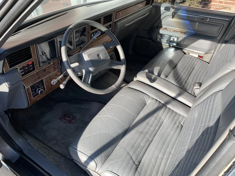 1987 Lincoln Town Car - Image 4 of 8