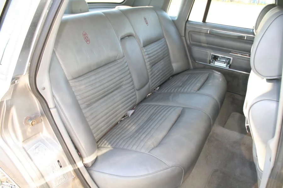 1987 Lincoln Town Car - Image 4 of 8