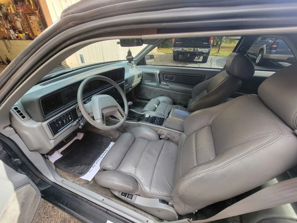 1987 Lincoln Continental Mark VII - Image 7 of 10