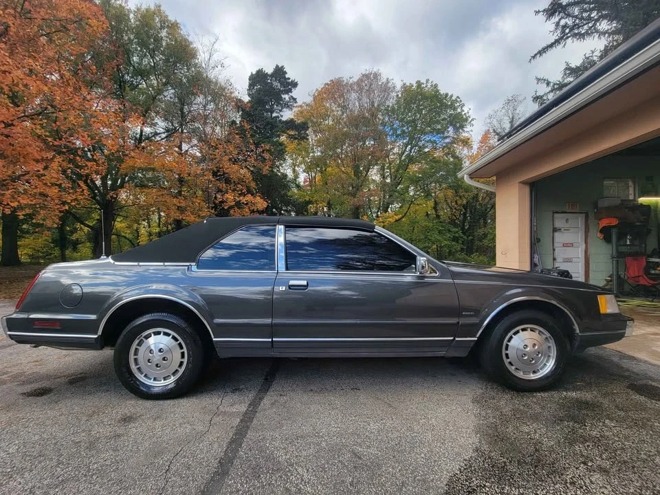 1987 Lincoln Continental Mark VII - Image 5 of 10