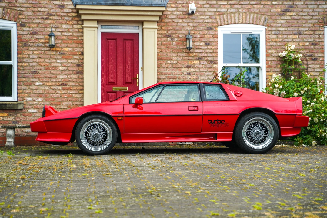 1987 Lotus Esprit Series 3 & Turbo - Image 8 of 31