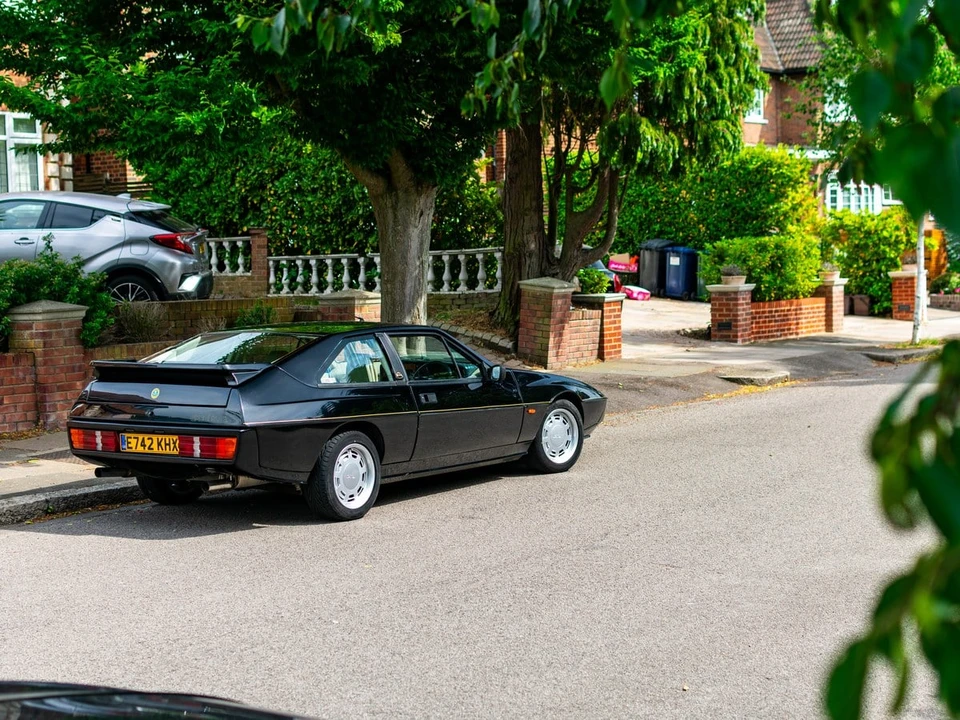 1987 Lotus - Image 17 of 30