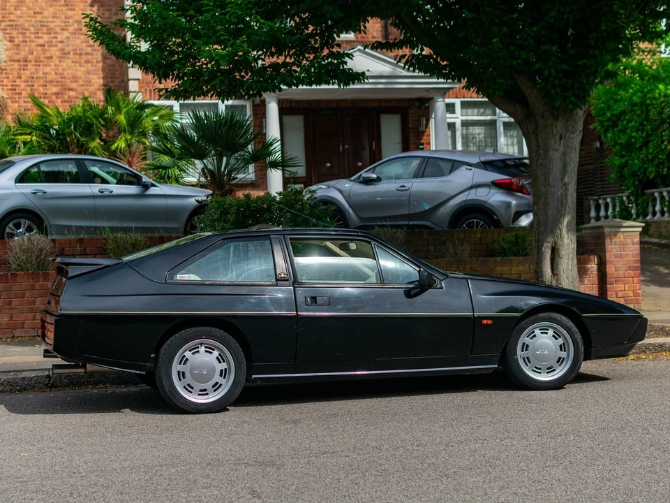 1987 Lotus - Image 18 of 30