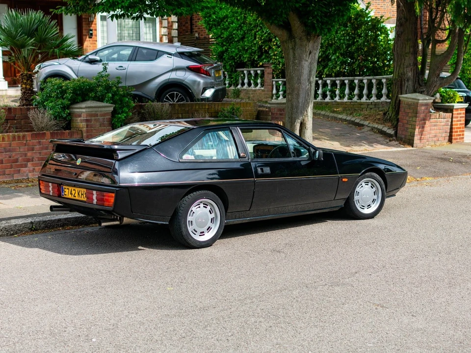 1987 Lotus - Image 19 of 30
