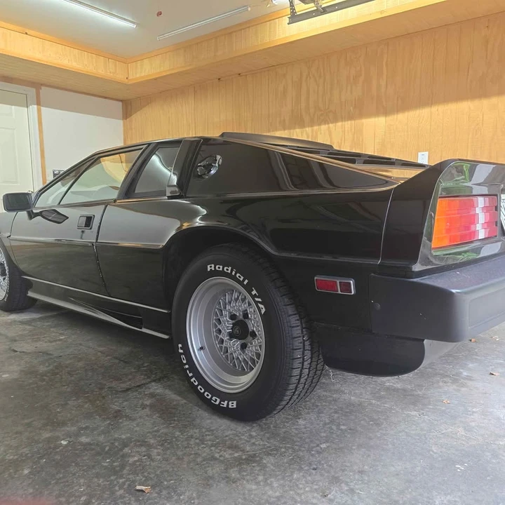 1987 Lotus Esprit Series 3 & Turbo - Image 3 of 11