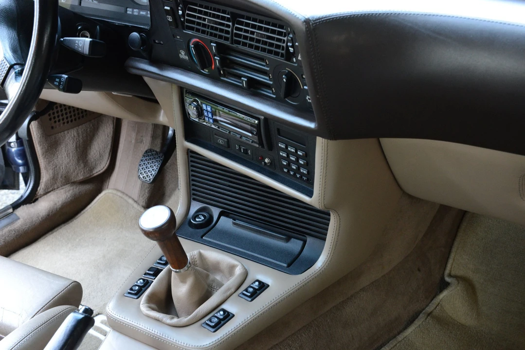 1987 BMW E24 M635CSi & M6 - Image 12 of 17