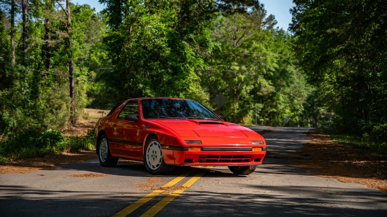 1987 Mazda RX-7 FC - Image 2 of 31