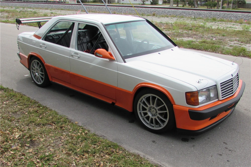 1987 Mercedes-Benz 190E - Image 2 of 5