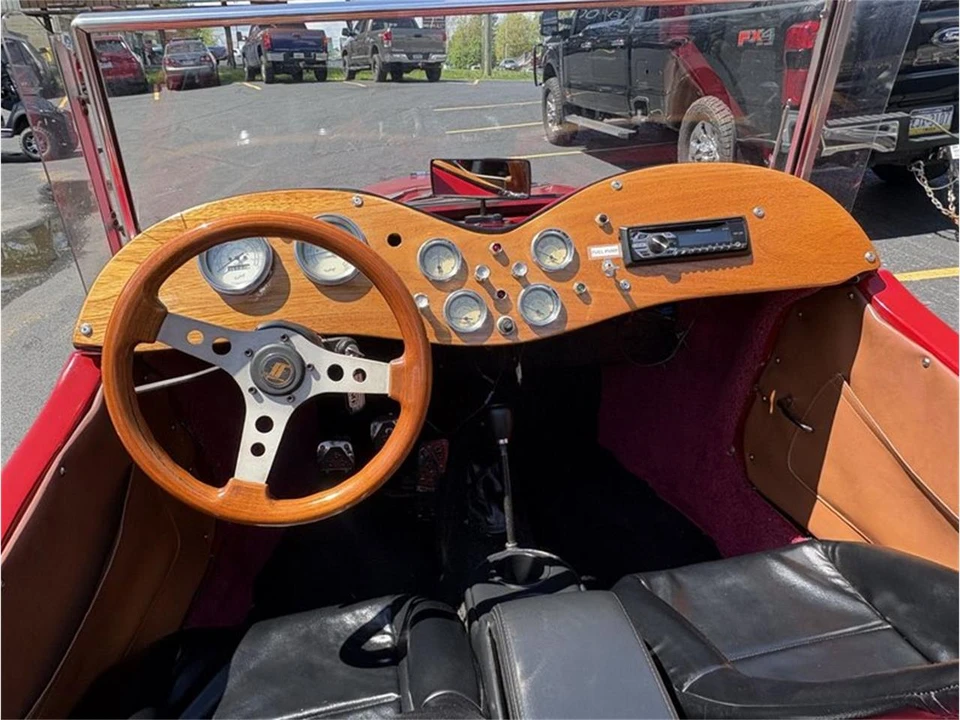 1987 MG - Image 4 of 4