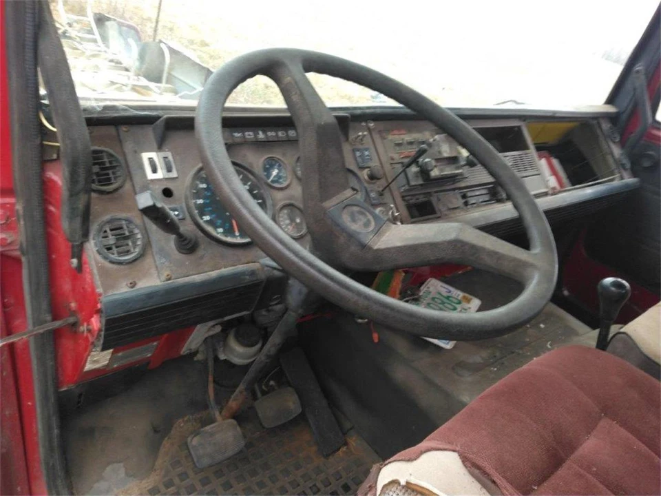 1987 Mack - Image 11 of 17