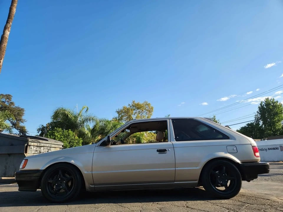 1987 Mazda Lantis - Image 3 of 8