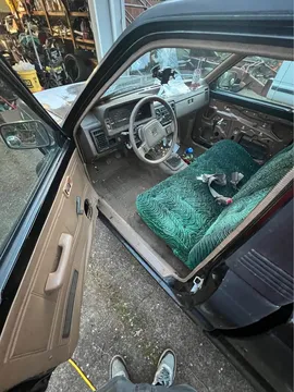 1987 Mazda B2000