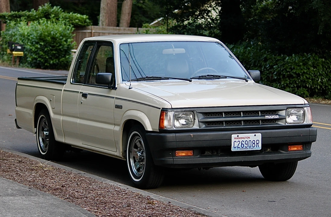 1987 Mazda B Series 4th Gen - Image 13 of 31