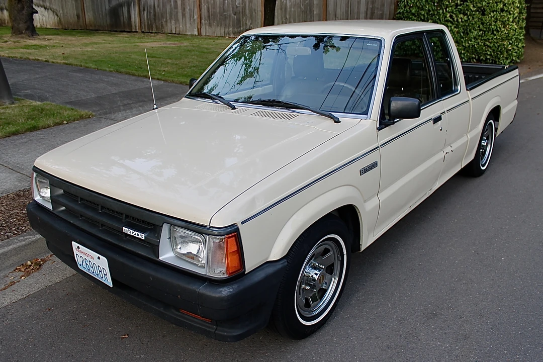 1987 Mazda B Series 4th Gen - Image 8 of 31