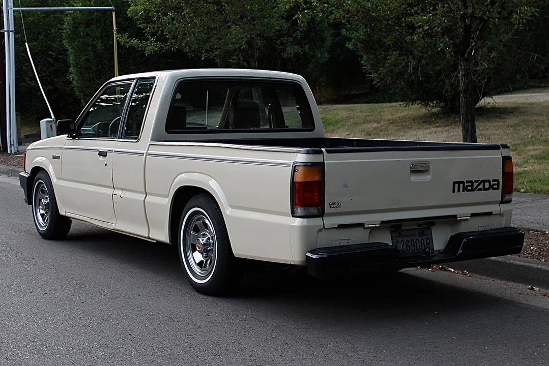 1987 Mazda B Series 4th Gen - Image 21 of 31