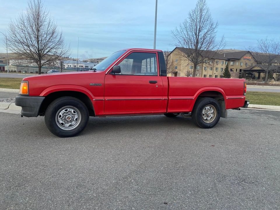 1987 Mazda B Series 4th Gen - Image 8 of 11