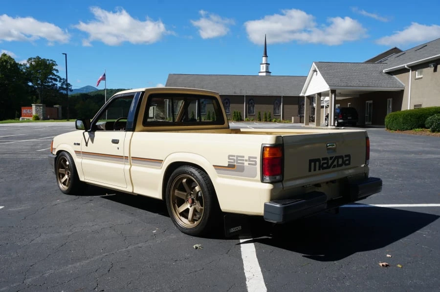 1987 Mazda B Series 4th Gen - Image 3 of 31