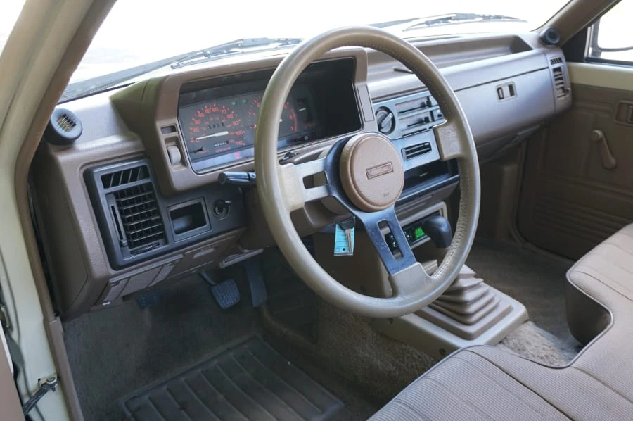 1987 Mazda B Series 4th Gen - Image 4 of 31