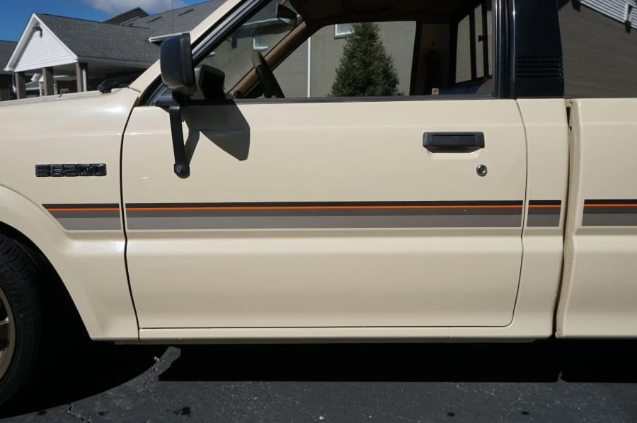 1987 Mazda B Series 4th Gen - Image 26 of 31