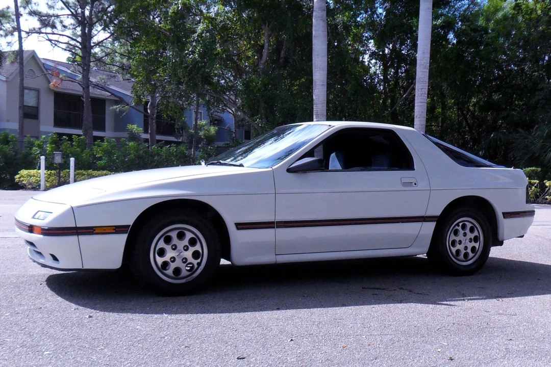 1987 Mazda RX-7 FC - Image 2 of 31
