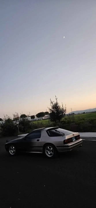 1987 Mazda RX-7 - Image 7 of 10