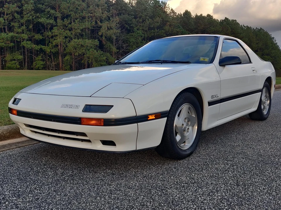 1987 Mazda RX-7 FC - Image 2 of 31