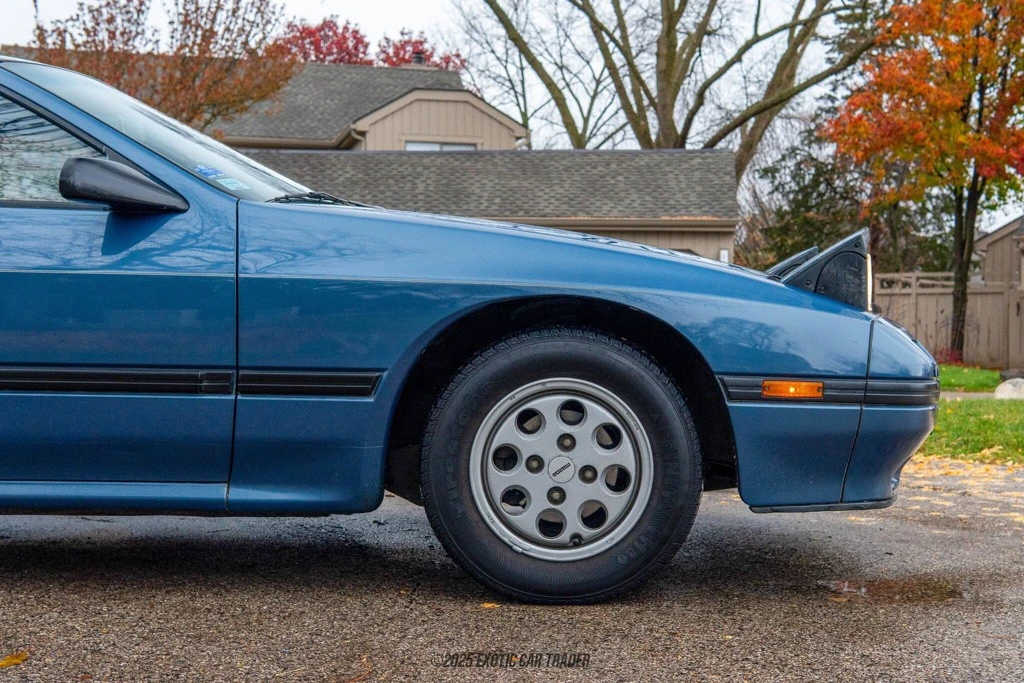1987 Mazda RX-7 FC - Image 11 of 12