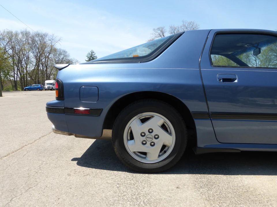 1987 Mazda RX-7 FC - Image 8 of 29