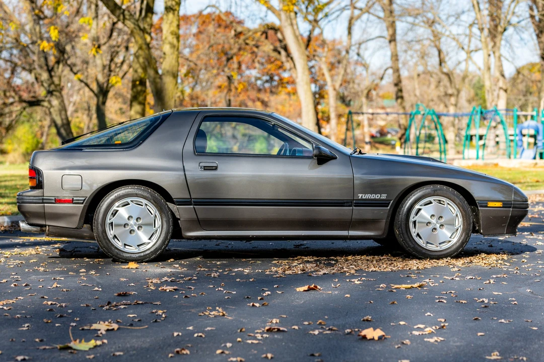1987 Mazda RX-7 FC Turbo II - Image 7 of 31