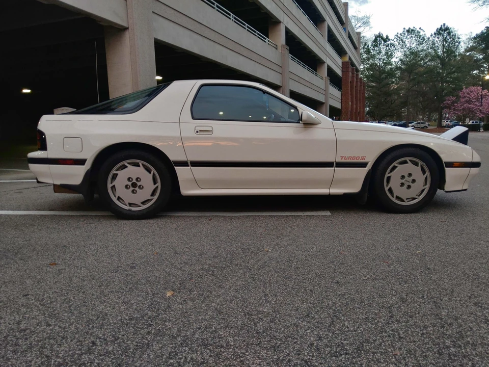 1987 Mazda RX-7 FC Turbo II - Image 23 of 31
