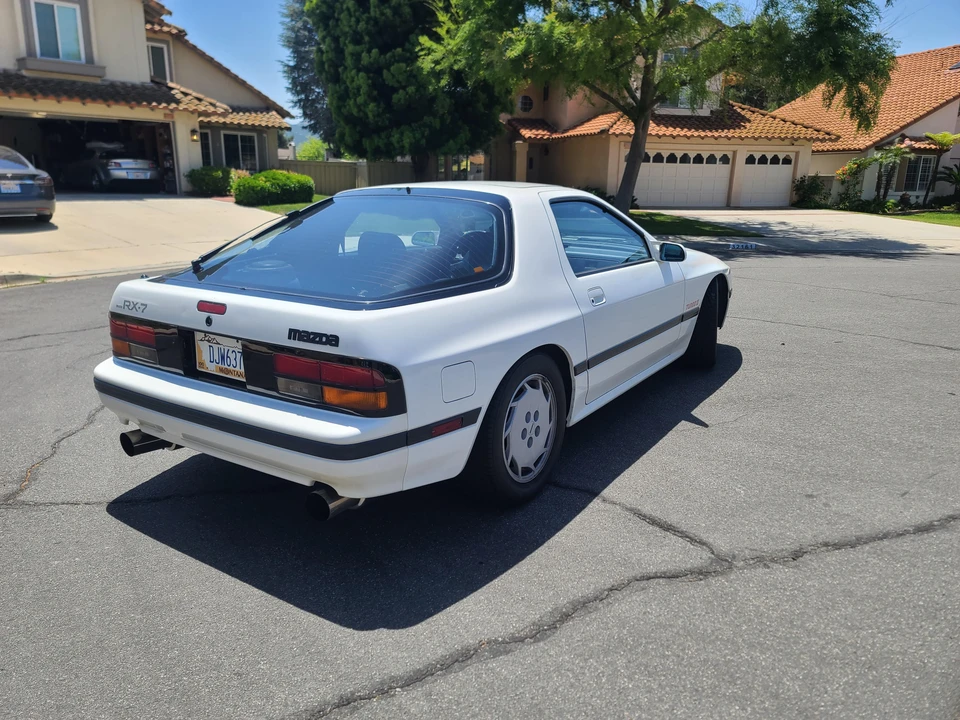 1987 Mazda RX-7 FC Turbo II - Image 16 of 30