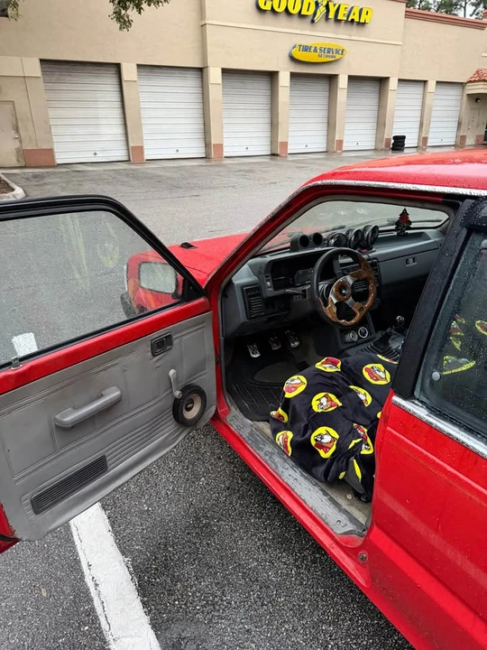 1987 Mazda B Series 3rd Gen - Image 8 of 12