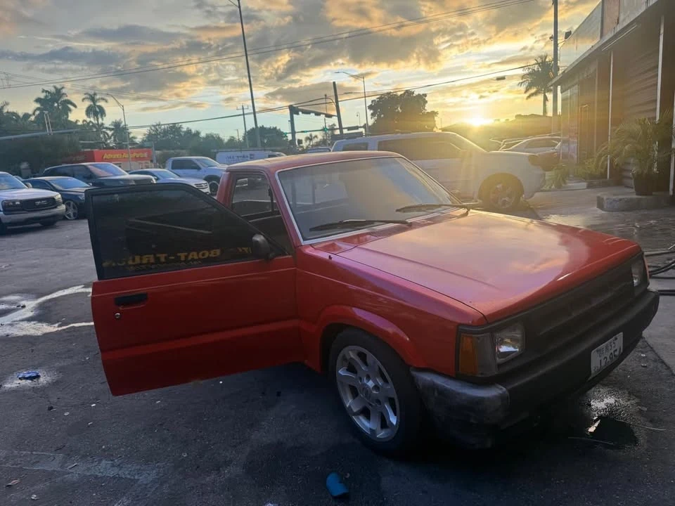 1987 Mazda B Series 4th Gen - Image 10 of 12