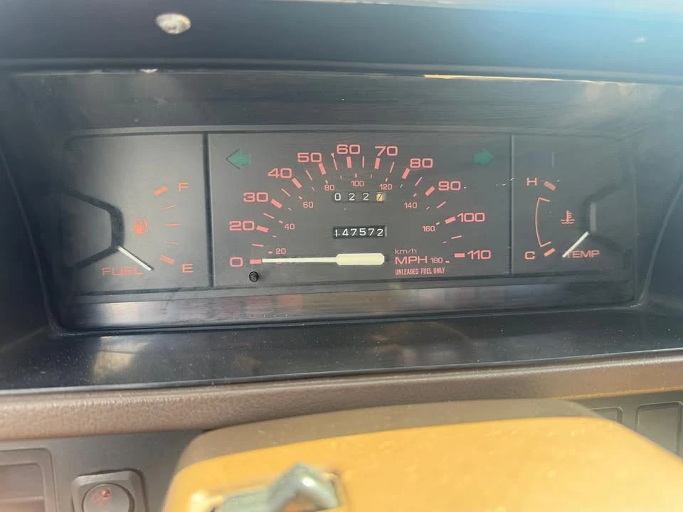 1987 Mazda B Series 4th Gen - Image 5 of 12