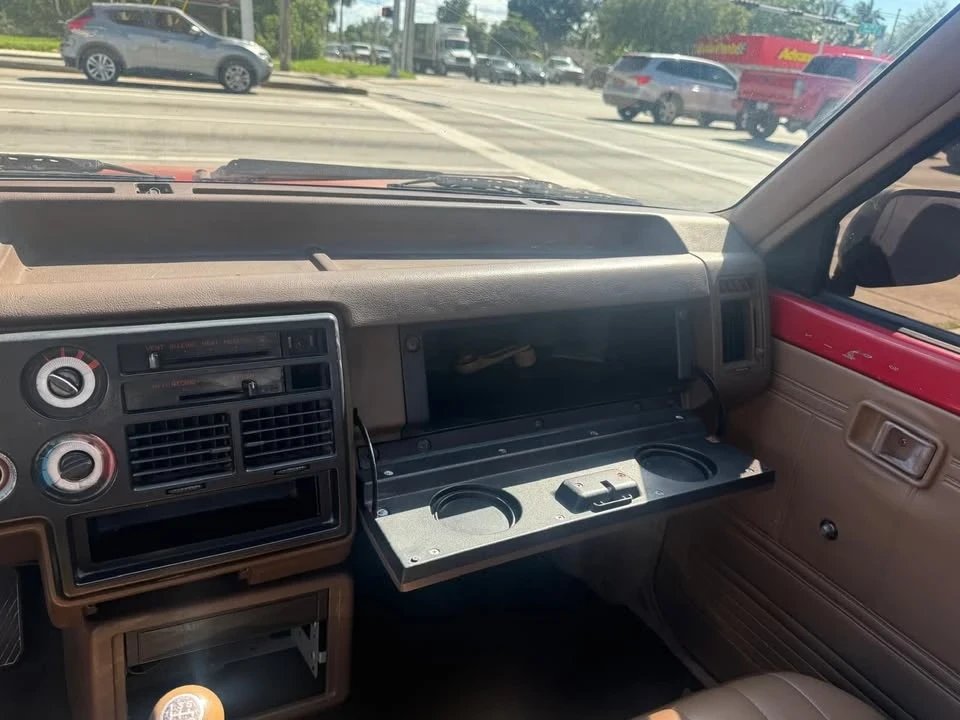 1987 Mazda B Series 4th Gen - Image 3 of 12