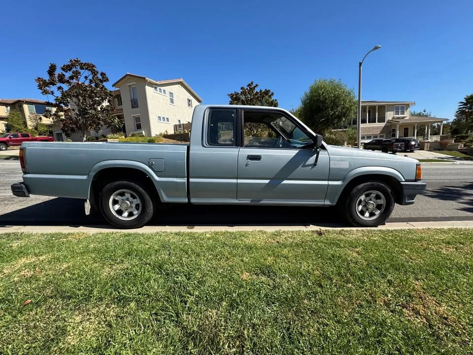 1987 Mazda B Series 4th Gen - Image 3 of 12