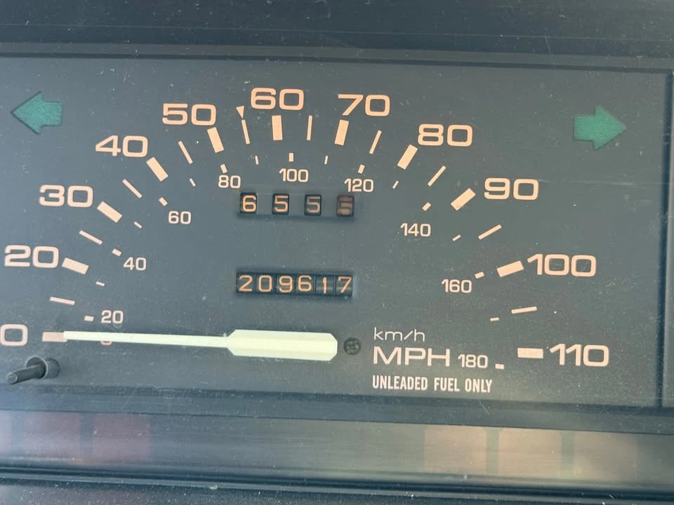 1987 Mazda B Series 4th Gen - Image 2 of 12
