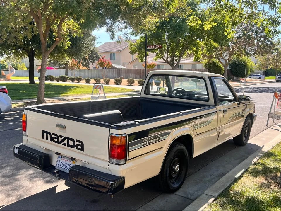 1987 Mazda B Series 4th Gen - Image 5 of 13