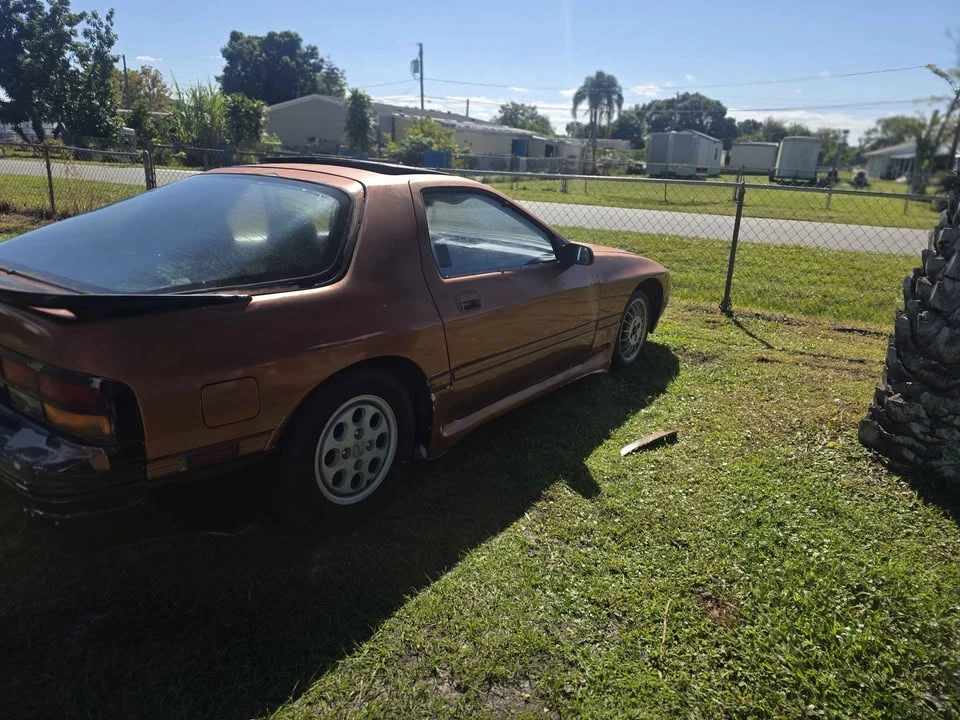1987 Mazda RX-7 FC - Image 2 of 11