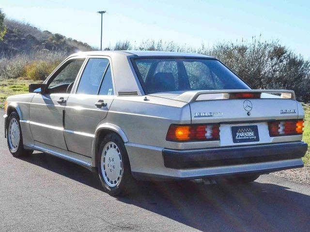 1987 Mercedes-Benz 190E - Image 7 of 21