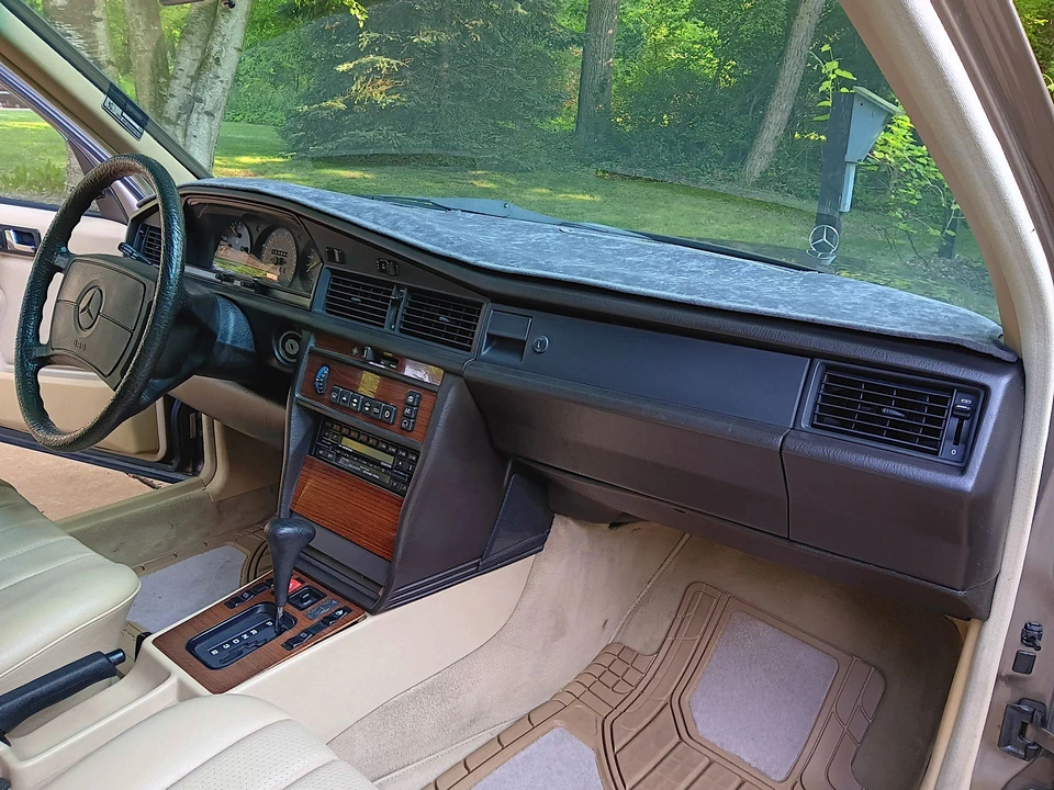 1987 Mercedes-Benz 190E - Image 31 of 31