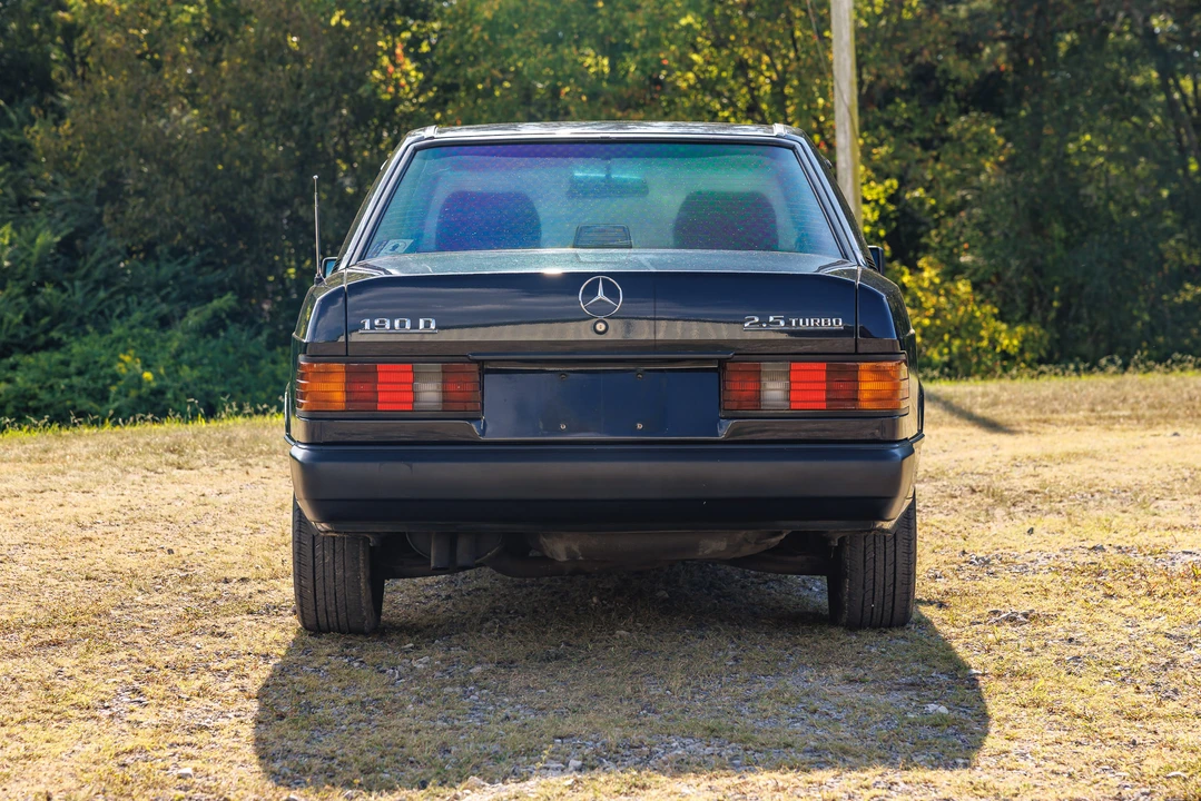 1987 Mercedes-Benz 190E - Image 5 of 31